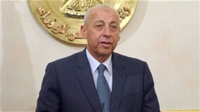 محافظ أسوان يكلف بتنظيم الحركة المرورية للقضاء على السلبيات