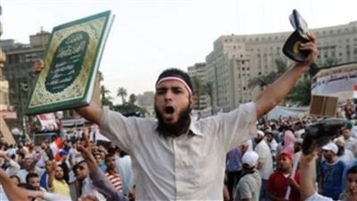 لماذا لا يتراجع السلفيون عن تحريم تهنئة الأقباط بأعياد الميلاد؟  