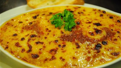 طريقة إعداد الأرز بالكبد والقوانص والبشاميل