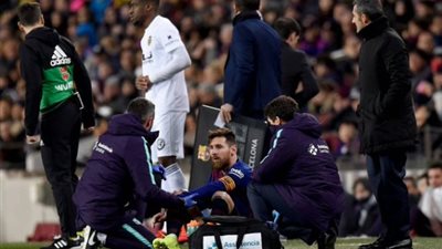 تعرف على آخر تطورات إصابة ميسي.. وموقفه من المشاركة أمام ريـال مدريد