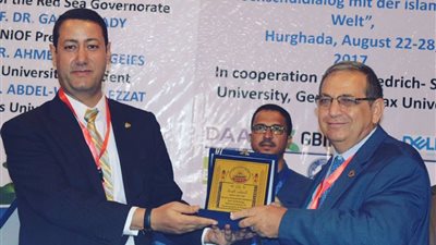 بدء فعاليات أول مدرسة بالشرق الأوسط لتطبيق تكنولوجيا المعلومات