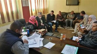 لجنة من البيئة لبحث شكوى الأهالي من وجود رائحة كريهة شرق بني سويف