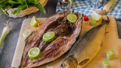 ٧ نصائح لتناول الفسيخ والرنجة بشم النسيم