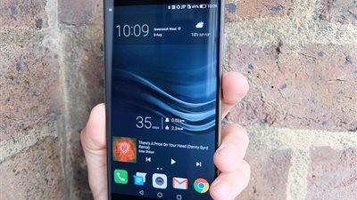 هواوي P10 وP10 Plus هواتف تجمع بين التكنولوجيا والفن والموضة