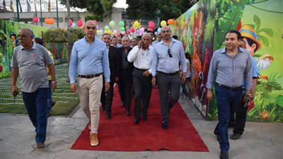 الصيد يفتتح حديقة أطفال بمواصفات عالمية ويكرم ساويرس (صور)