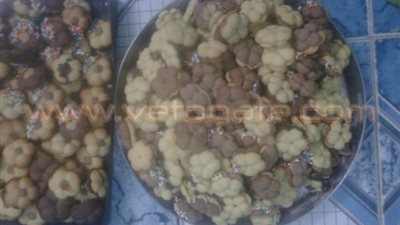 بالصور.. فرحة العيد على «فيس بوك».. سيدات يشاركن بطرق عمل الكعك والبيتي فور البيتي لمحاربة غلاء الأسعار.. أخريات يقدمن طرقًا سهلة لتنظيف المنزل.. وعرض الملابس أحدث صيحات نشر البهجة على الإنت