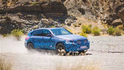 مرسيدس تختبر سيارتها الكهربائية في إسبانيا (صور)