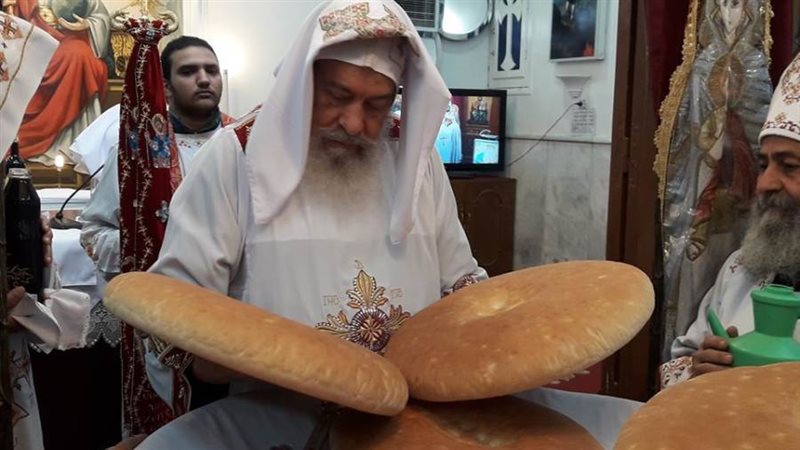 جانب من القدأس بحضور