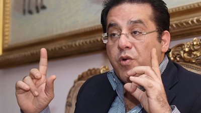 حامد: استقالة «أنور» لا علاقة لها بمقابلة «نور» لنجاد