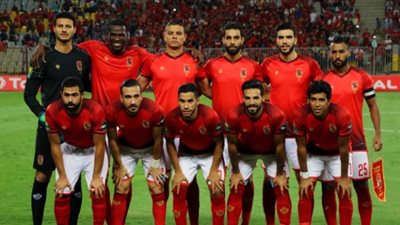 طاقم حكام مباراة الأهلي ووفاق سطيف يصل الإثنين