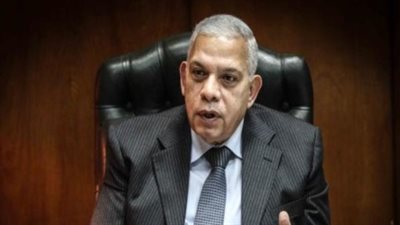 محمد رشاد: نجاح معرض الكتاب دليل على كذب إحصائيات القراءة بالوطن العربي