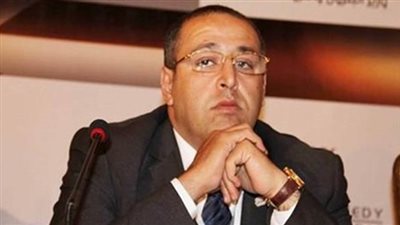 «حكماء النقل» يكشفون أسباب غرق سفينة البضائع في البحر الأحمر