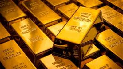 استقرار الذهب مع ثبات الدولار قبل تقرير الوظائف الأمريكية