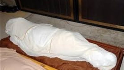 التحقيق مع «لحام» قتل طفله بمعاونة زوجته الثانية بالصف