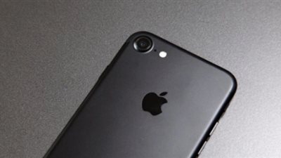 «أبل» تصلح آيفون 7S مجانا بخدمة No service