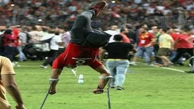 بالفيديو.. سفر الراقص بقدم واحدة لدعم الأهلي في المغرب على نفقة الشركة الراعية