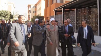 وكيل الأزهر يفتتح المقر الجديد لبرلمان الطلاب الوافدين (صور)