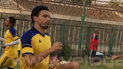 جدو وإسلام فؤاد على دكة بدلاء المقاولون أمام إنبي