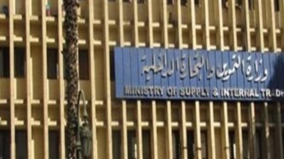 الغرف التجارية: سيارات متنقلة لمحدودي الدخل لبيع مستلزمات المدارس