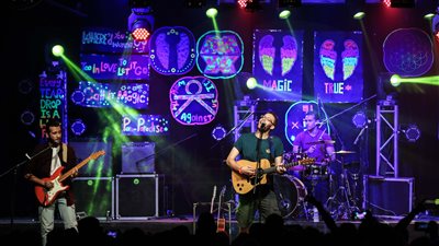 ٌإبداع «كولد بلاى» بالمزيكا الإنجليزي في ساقية الصاوي (صور)