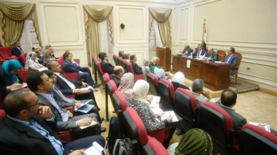 «طاقة البرلمان» تناقش مقترحا لاستغلال مخلفات مصانع السكر