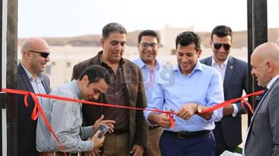 وزير الرياضة يفتتح ملعب نادي شرم الشيخ (صور)