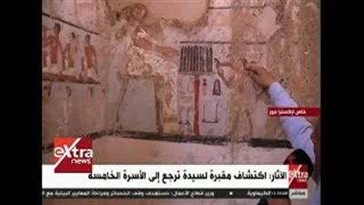 أمين عام الآثار يشرح تفاصيل نقوش مقبرة الملكة حتبت (فيديو)