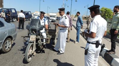 «مرور الجيزة» يضبط 16 دراجة نارية دون لوحات خلال حملة أمنية