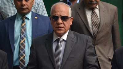 إنذار من محافظ الجيزة لرئيس مدينة أوسيم لسوء الخدمات