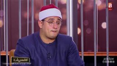 الشيخ محمود الشحات: «بكيت عندما سمعت طفلا يقول لوالده إنه يحبني»