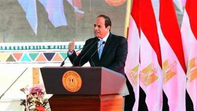 السيسي يطلق إشارة بدء حصاد أول محصول قمح بالفرافرة