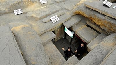 العثورعلى مقبرة أثرية عمرها 2000 عام في الصين