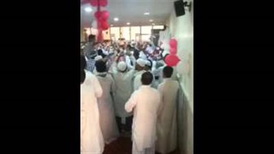 بالفيديو.. رقص داخل مسجد بجدة يثير غضب السعوديين