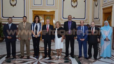 وزير الإنتاج الحربي يستقبل أبرز 4 علماء في الهندسة النووية