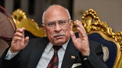 خبير عسكري عن تجميد المساعدات الأمريكية لمصر: «مش عايزنا نشم نفسنا»