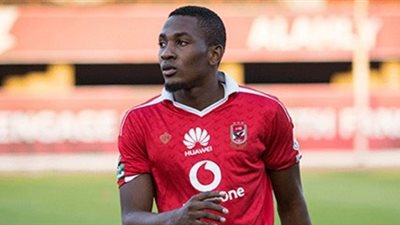 «أجايي» يغيب عن مران الأهلي ويظهر في معسكر «الهدف»