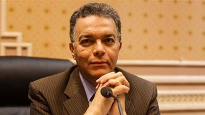 وزير النقل يكشف خطة تطوير المترو والسكك الحديدية..غدا