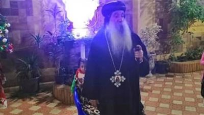 10 صور ترصد مشاركة الأنبا كيرلس أطفال السمائيين باحتفالات رأس السنة الميلادية