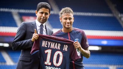 5 نجوم غيروا خريطة الانتقالات في الساحرة المستديرة.. هيجواين يحطم الأرقام في إيطاليا.. رونالدو يثير ضجة بـ 90 مليون يورو.. جاريث بيل أول لاعب يصل لـ 100 مليون.. ونيمار صفقة القرن