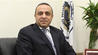 مصر تحتل المركز الأول بين الدول العربية في التحويلات المالية ببريطانيا