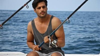 سيركان شاي أوغلو يكشف مواصفات فتاة أحلامه