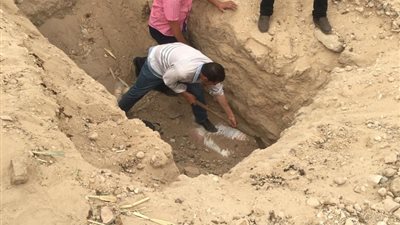 تفاصيل ضبط 3 أشخاص حاولوا سرقة مقابر أثرية في سوهاج (صور)