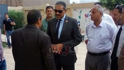 وكيل «تعليم القليوبية» يحيل 5 مدرسين للتحقيق