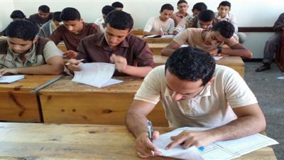 المعاهد الأزهرية: البوكليت أكثر إنجازًا ودقة في التصحيح