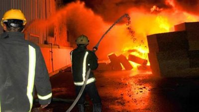 الاستماع للشهود في حريق مخزن سجاد ولعب أطفال للوقوف على أسبابه