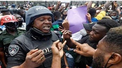 نيجيريا تعلن التعبئة لإخماد أسوأ اضطرابات