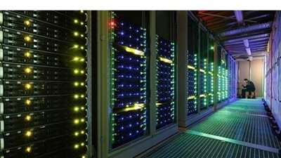 فرنسا تخطط لاستضافة حاسبين عملاقين لتقديم خدمات الذكاء الاصطناعي لأوروبا