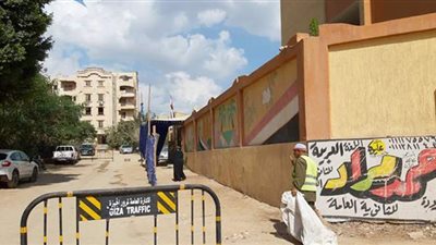 سيارات لتوصيل الناخبين مجاناً إلى لجان انتخابات النواب بالهرم وحدائق الأهرام