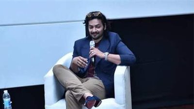 تفاصيل ندوة الفنان الهندى على فازال بمهرجان الجونة السينمائي