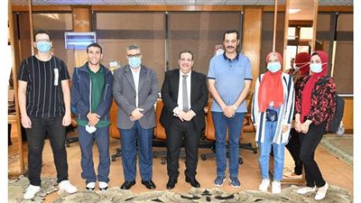 رئيس جامعة القناة يكرم أبطال كأس الاتحاد للرماية